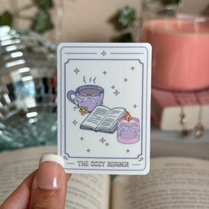 Pegatinas de cartas del tarot de Cozy Reader, pegatinas para Kindle, pegatinas de libros, pegatinas de otoño para Kindle, pegatinas de otoño, pegatina de Cozy Reader, pegatina de libros