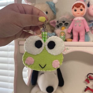 cutie froggy keychain // handmade kawaii keychain bag charm