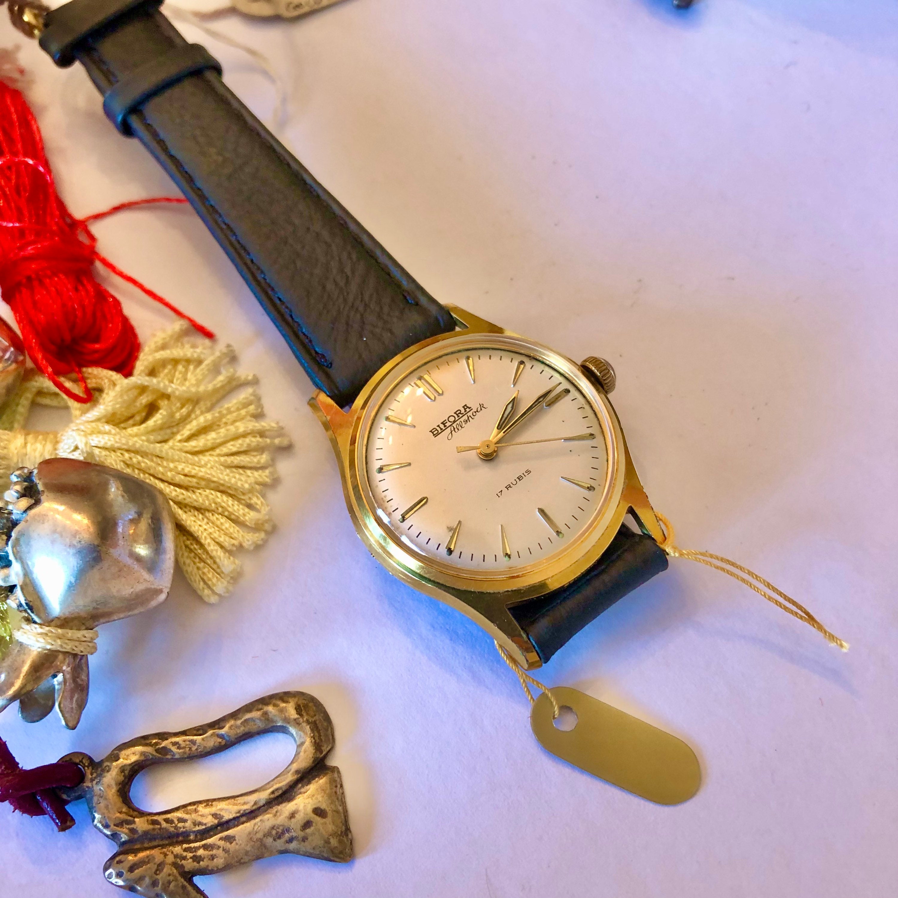 Bifora 17 top rubis watch
