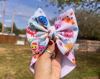 Baby Shark Inspired Bow