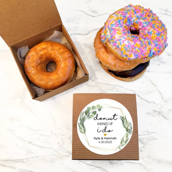 Wedding Donut Box - Custom Donut Favors, Wedding Favors, Edible Favors, Box for Donuts, Wedding Donut Wall, Donut Mind if I Do, Wedding Idea