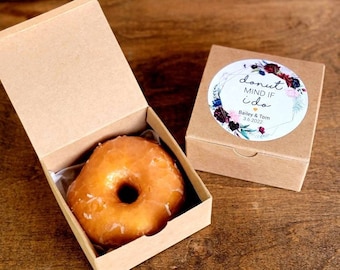 Custom Donut Box - Donut Favors, Wedding Donuts, Edible Favors, Donut Labels, Box for Donuts, Bridal Shower Favors, Custom Wedding Favors