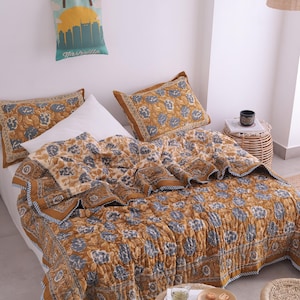 Katoenen quilt handgeborduurde hand blokprint, omkeerbare sprei met bloemen, vintage lichtgewicht katoenen koning oversized dekbed deken set kussen