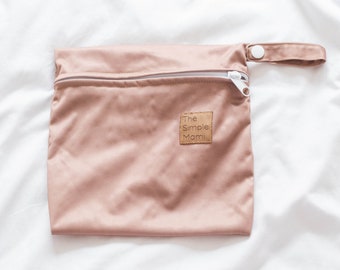 Circles Mini Double Zip Wet Bag for cloth wipes breast pads mumma cloth Circles Mini Double Zip Wet Bag for cloth wipes breast pads mumma cloth