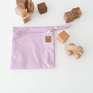 Mini Wet Bag &quot;Wild Lilac&quot; | The Simple Mami | Cloth Diaper Storage | Wet Bag | Diaper Bag | Travel Bag