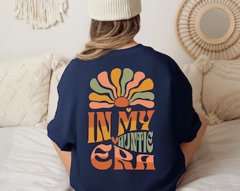 In my Auntie Era, Tante Sweatshirt, Aunt, Geschenk zu Muttertag, Rundhals Pullover, Sweater, Sweatshirt für die coole Tante, Print Rückseite