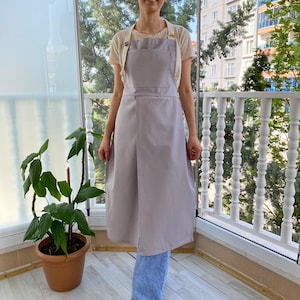 Pottery Apron: Adjustable Split Leg Artist Smock
