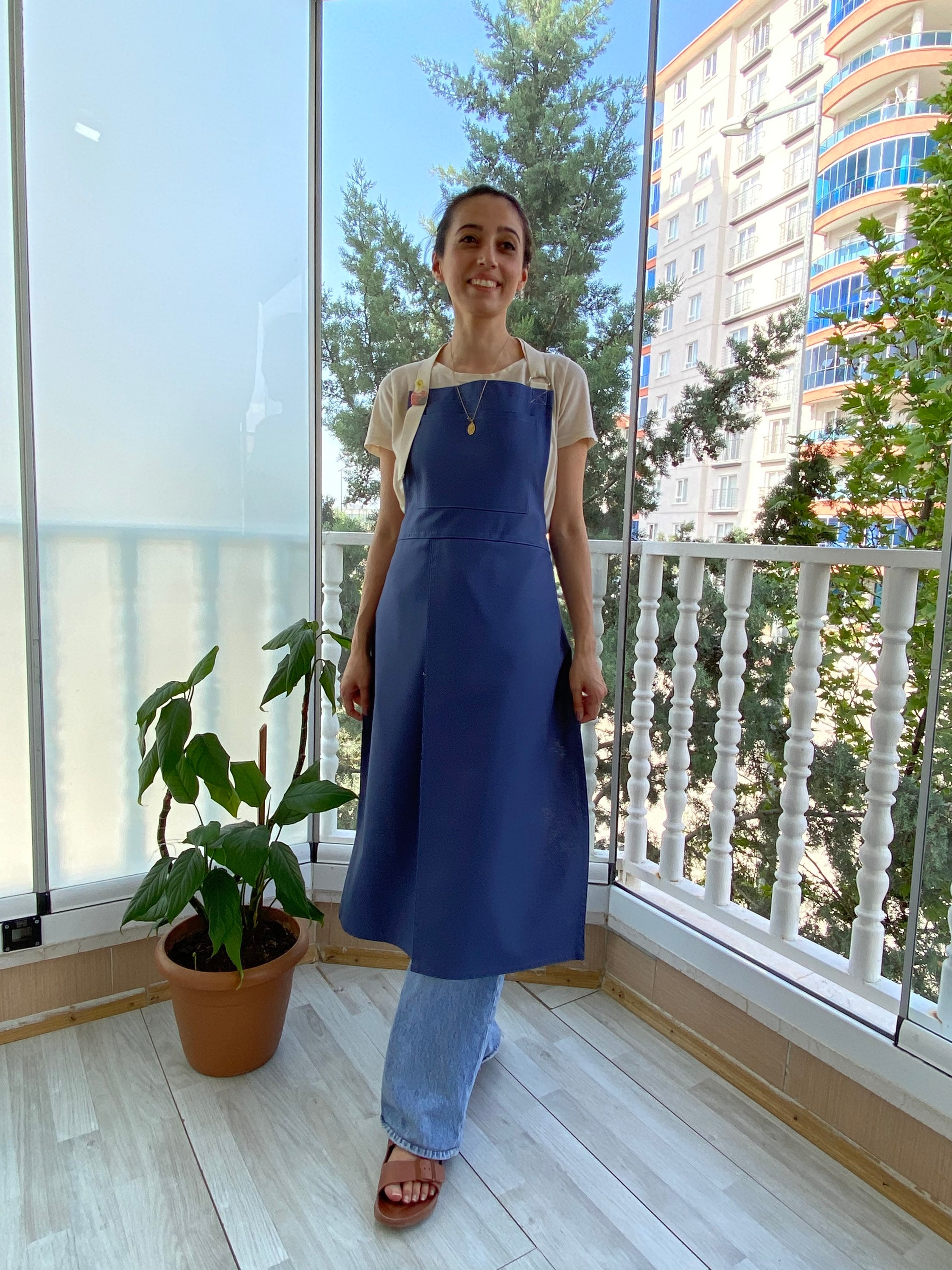 pottery apron split leg, apron for artists, painting, gardening, cooking, apron for woman and man, adjustable apron, cute apron