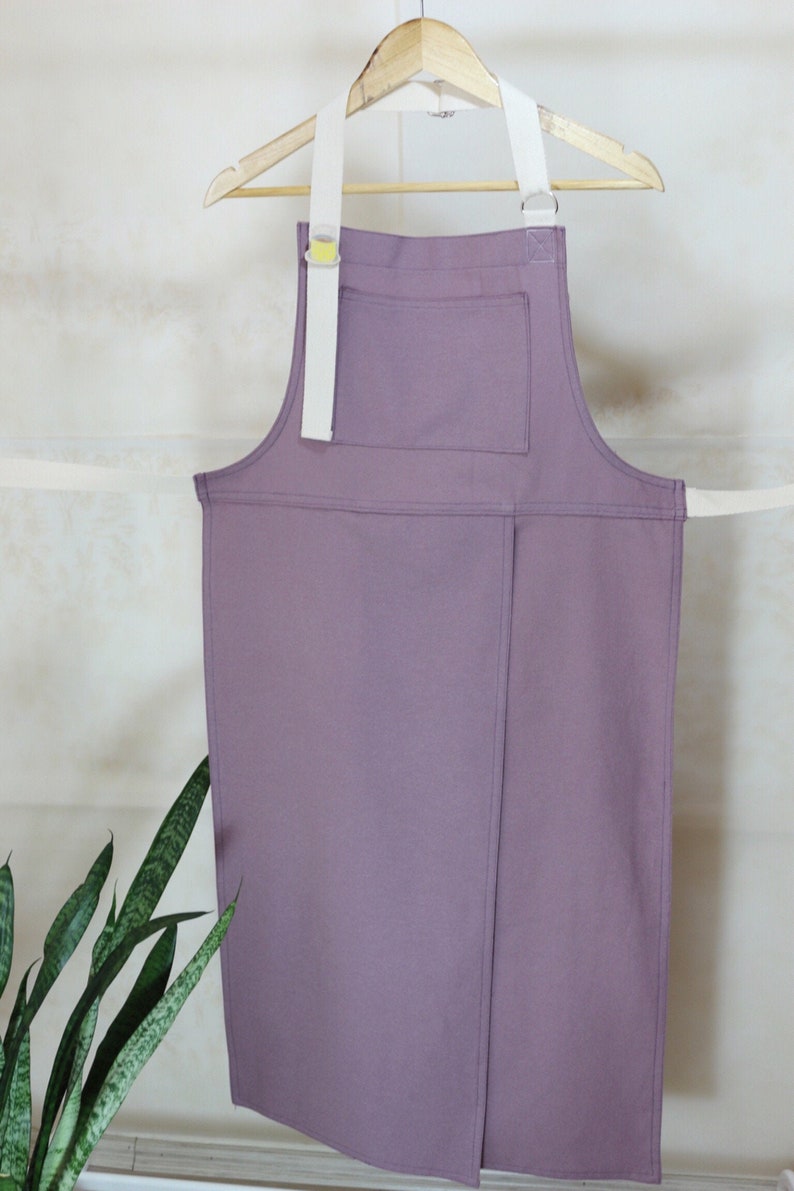 Pottery apron with split legs and adjustable cotton belt and neck strap, christmas gift. Purple