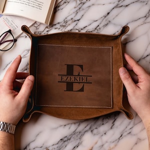 Personalized Leather Valet Tray Fathers Day Gifts for Men Boyfriend Husband Him, Anniversary Gifts Catch All Dice Tray, Key Tray, Dad Gifts