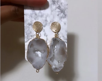 Handmade White Agate Dangle Earrings: Elegant Stone Jewelry