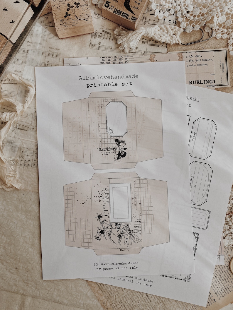 May include: Printable set of envelopes with a floral design and a blank space for writing. The envelopes are made for personal use only. The text "Albumlovehandmade" is printed on the bottom of the page.