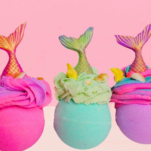 Mermaid Kisses Surprise Bath Bomb Etsy