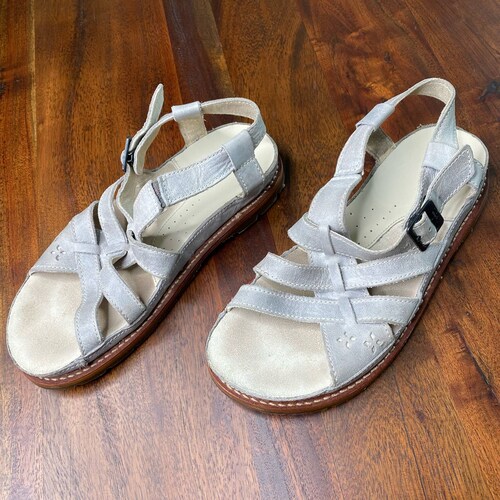 RARE Vintage Dr. Martens Sandals Grey Leather Cutout Detail online Women's, size 9