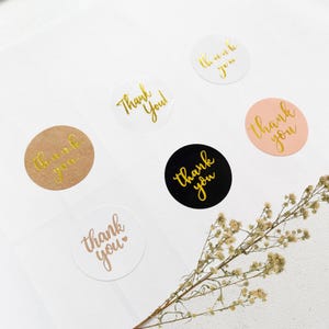 100 Stück Goldfolie Danke Aufkleber für Hochzeitsgeschenke oder für kleine Unternehmen, minimalistisches, sauberes Design 4 Optionen schwarz, rosa, weiß, klar