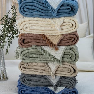 Muslin Blanket Muslin Bedspread Throw 100% Turkish Cotton 4 Layers Soft Gauze Bed Cover Reversible Natural with Size and Colour Option