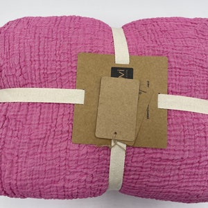 Fuchsia Muslin Blanket – Reversible 4 Layer Soft 100% Turkish Cotton Gauze Throw, Muslin Bedspread Coverlet with Size Options