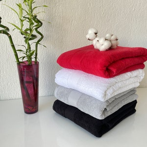 Luxury Bath Towels, 100% Cotton, Soft, Absorbent & Quick to Dry 2-pack  SUYJI 