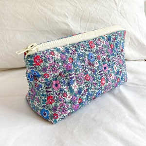 Handmade Quilted Makeup Bag | Cosmetic Bag | Toiletry Bag | Made in Australia | Handmade | Made to Order | Hand Quilted