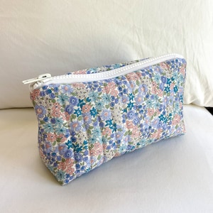 Handmade Quilted Makeup Bag | Cosmetic Bag | Toiletry Bag | Made in Australia | Handmade | Made to Order | Hand Quilted