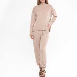 Cashmere Jumper and Pants Suit for Women - Knitted  Set in Beige