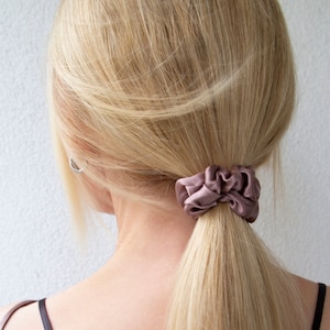 Pure Mulberry Silk Scrunchie elastic band Medium size taupe colour  Luxury Gift