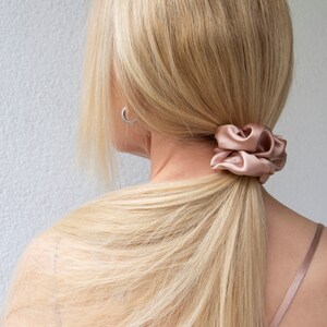 Pure Mulberry Silk Scrunchie elastic band Large size caramel colour  Luxury Gift