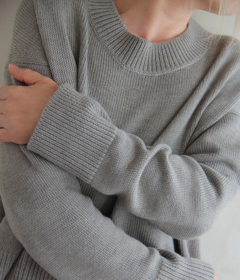 Soft knitted cashmere sweater, 100% cashmere. image 8