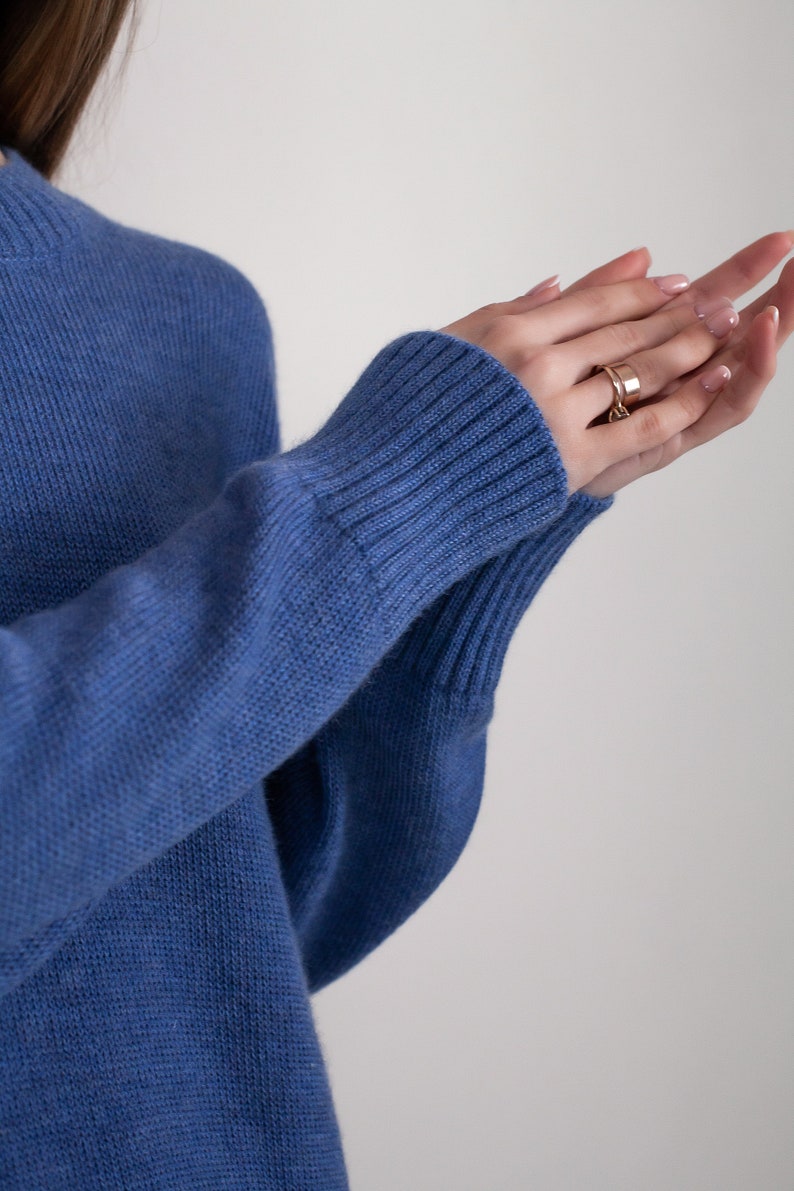 Blue cashmere knit sweater with side slits one size up image 6