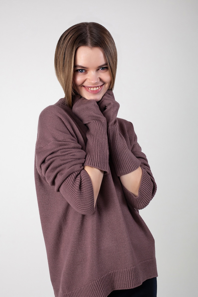 Hand knit cashmere sweater, women's cashmere jumper from Italian Loro Piana yarn image 5