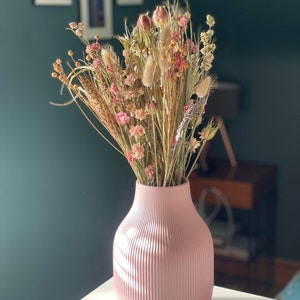 Evie - dried flower arrangement//bouquet//gift.