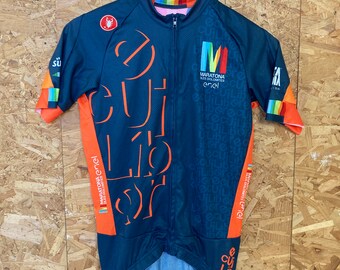 【新品】CASTELLI MARATONA JERSEY FZ 　Mサイズ② 新品】CASTELLI MARATONA JERSEY FZ Mサイズ② - メルカリ