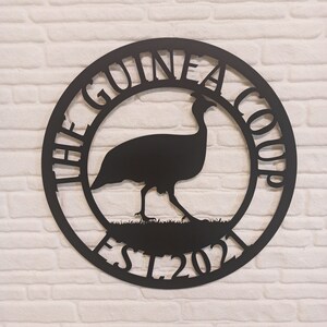 Personalisiertes Hühnerhof Zeichen, Personalisierte Perlhuhn Wandkunst, Benutzerdefinierte Bauernhof Metallwanddekor, Benutzerdefinierte Hühnerstall Name Metallschild, Hühnerstall