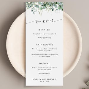 Szablon menu weselnego z eukaliptusem, edytowalne menu kolacji z wysoką zielenią, drukowana karta menu DIY, zielone i białe menu, pobieranie Templett #BL20