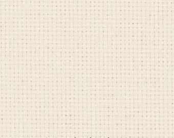 Op de afbeelding: Close-up van een lichtbeige stof met een kruissteekpatroon. De stof heeft een rasterachtige textuur met kleine, gelijkmatig verdeelde gaatjes. De tekst "#264-light beige" staat onderaan.