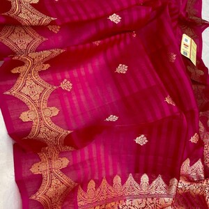 Banarasee pure handloom kora organza silk saree # kadua  border # intricately kadua weaved bootis of pure zari# blouse plain  with bodee