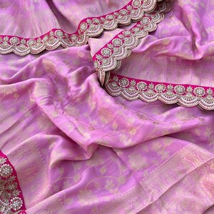 Mooie Munga-zijden sari met Banarasi-weefsel en rand