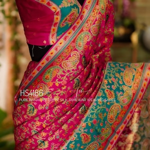 Pure Banarasi-crêpezijden sari met ingewikkeld weefsel in jamewar-stijl