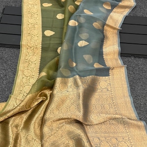 Exclusive Design Banarasi pure organza Kora silk sarees Work on blouse  Brocaded with pure gold and silver zari Silk mark certified