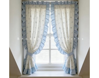 Blauer Blumen-Vorhang, kundenspezifischer Baumwollstrick-Rüschenvorhang, Bauernhaus-Blumenfensterbehandlung
