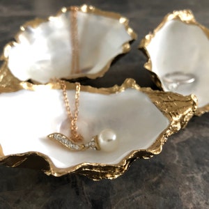 White & Gold Oyster Shell Trinket Dish |Ring or Jewellery Dish | Proposal Gift | Handcrafted in UK