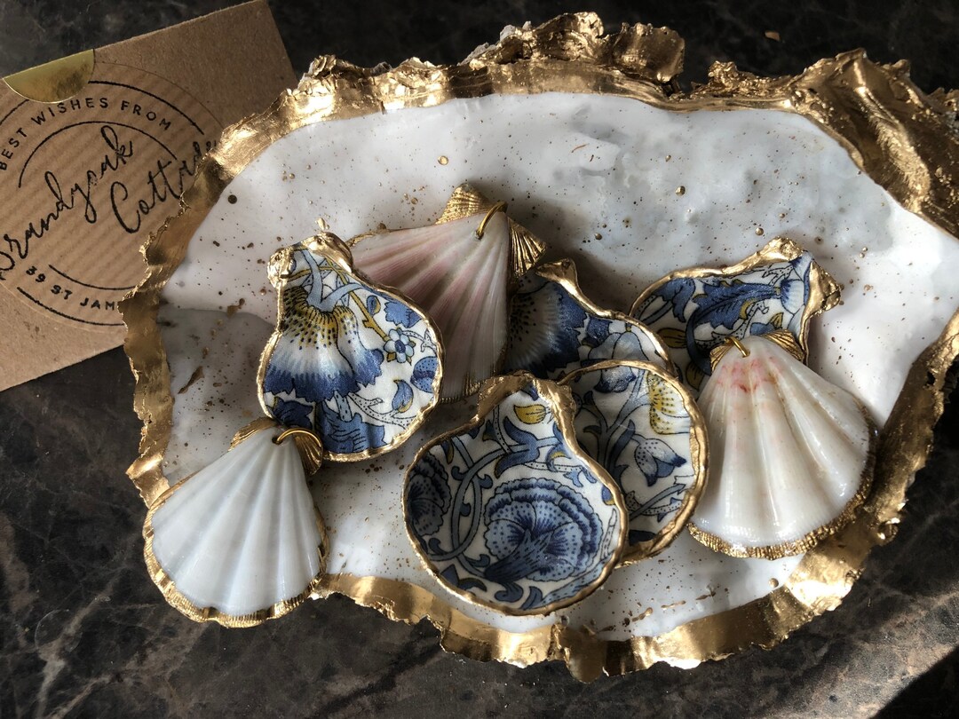 William Morris Lodden Pendant Shell Necklace Blue, Yellow, Gold, White ...