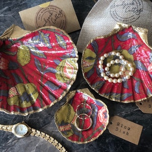 William Morris Set of Fruit Trinket Dishes for Jewellery, Shell Ring Holder in Ruby Red Gold Yellow Purple | 40th Gift, Nesting Dishes, UK