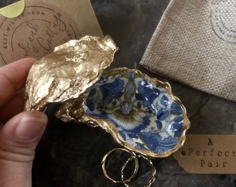 William Morris Ring Box Small Gold Whole Oyster Shell Lodden Blue White | Natural Real Shell Ring Box, Perfect Pair Oyster Ring Box Dishes