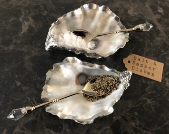 Pair of Silver Oyster Shell Salt & Pepper cruet dishes with matching spoons | Salt Cellar Pinch pots | Made in the UK