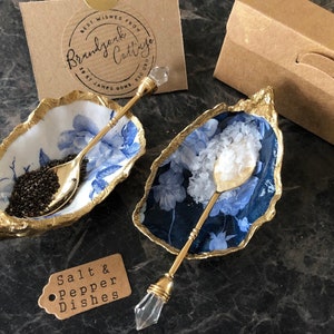 Pair of Chinoiserie Blue White Roses Gold Oyster Shell Salt & Pepper cruet dishes with golden spoons | Salt Cellar Pinch pots | Made in UK