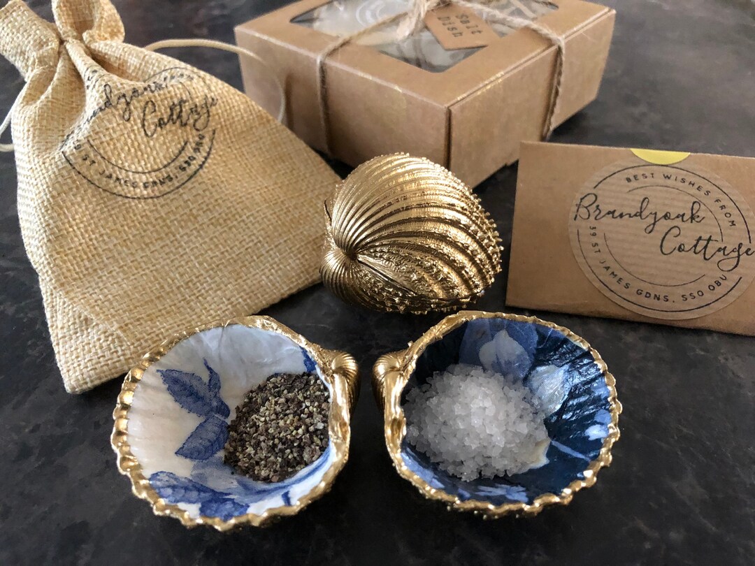 Perfect Pair of Gold Shell Salt & Pepper Pinch Pots With Blue White Floral  Chinoiserie Anniversary Gift Handcrafted in UK -  Australia