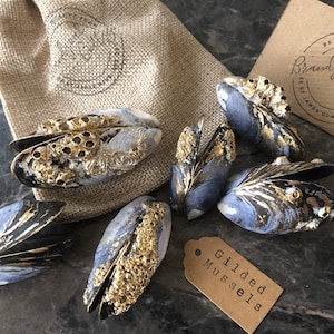 Gilded Double Mussel Shells Table Decor, Beach Coastal Decor, Barnacle Shell Ornaments, Gold Blue Shell Decorations Wedding Shell Decor Art