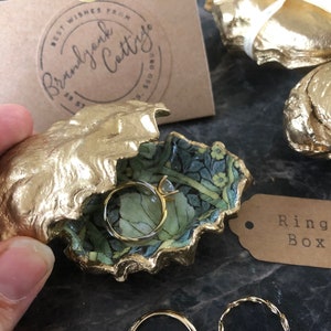 William Morris Pimpernel Whole Oyster Shell Ring Box | Green Floral & Leaves Shell Ring Dishes Perfect Pair Oyster Shell Box, Beach Proposal