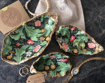 William Morris Gift Set 3 Oyster Shells Trinket Dishes in Leicester Green Pink Gold | Wedding Jewellery Set (L, XL + XXL) Shell Art UK